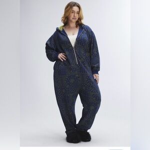 Fenty Forever Savage Hooded Onesie NWOT Holly Daze Print 2X